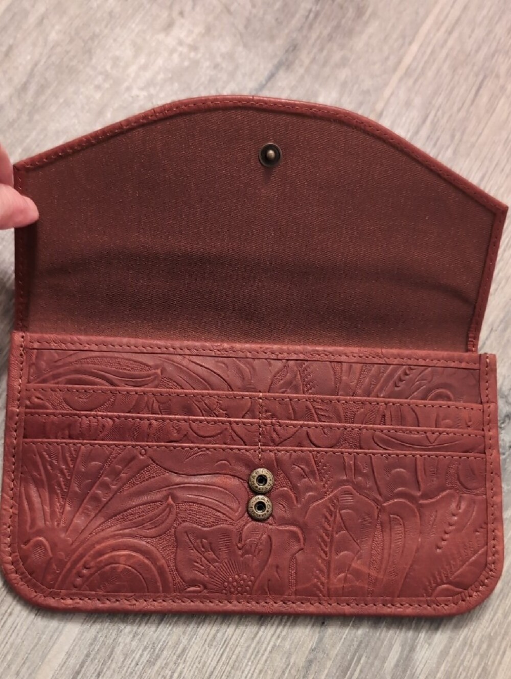 American Leather Co. embossed Leather Wallet Clutch - Picture 5 of 6